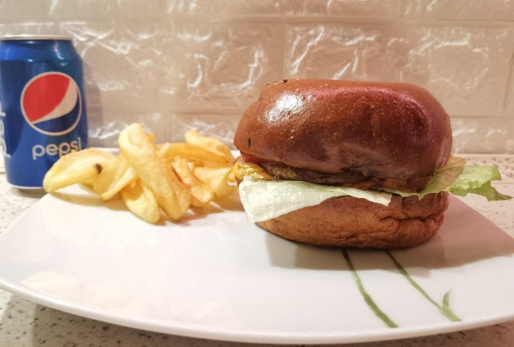 Monkey Burger Fitt Camembert Burger