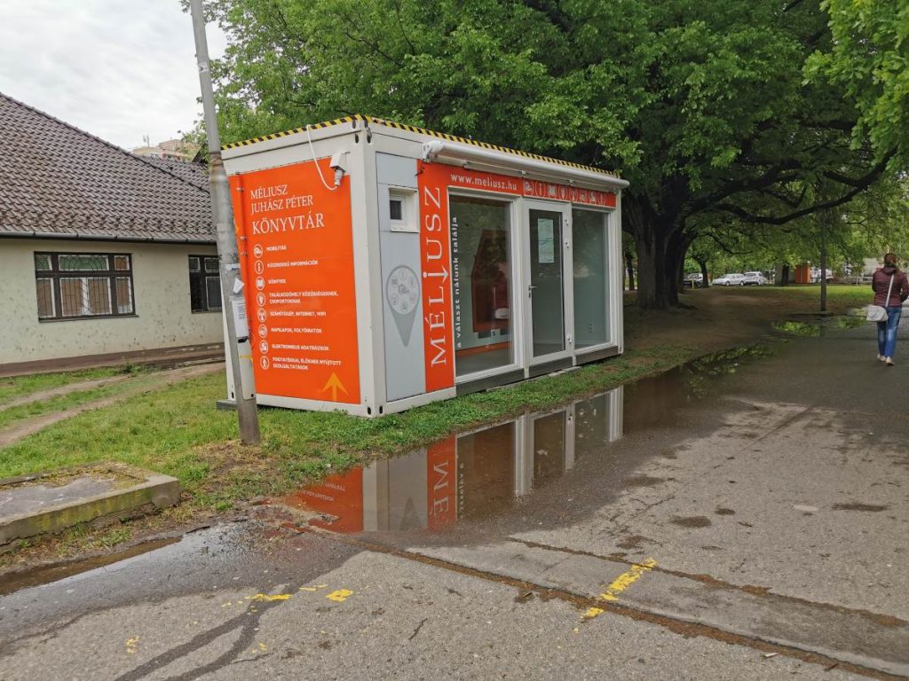 Könyvkölcsönző automata költözött a Tócóskertbe
