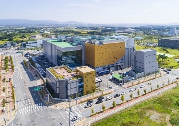 Újabb elektromos autókhoz köthető gyár épül Debrecenben