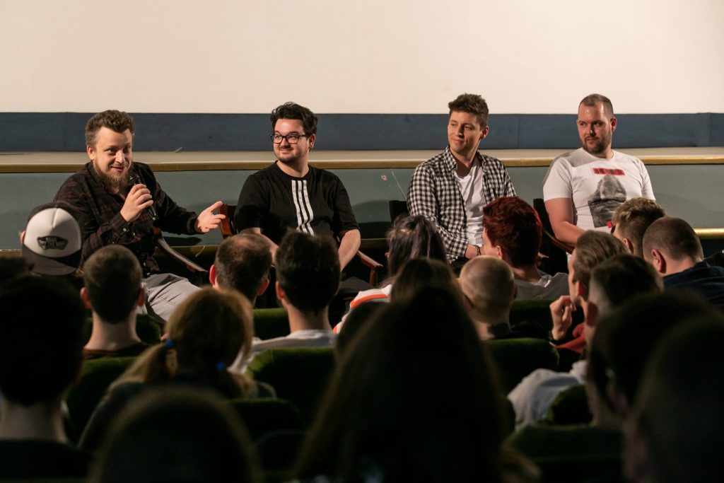 Filmnézős közönségtalálkozót tartott a TheVR csapata