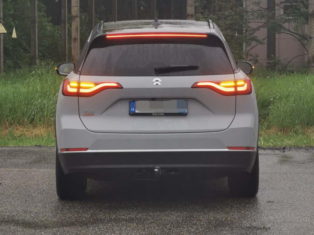 NIO ES8 SUV