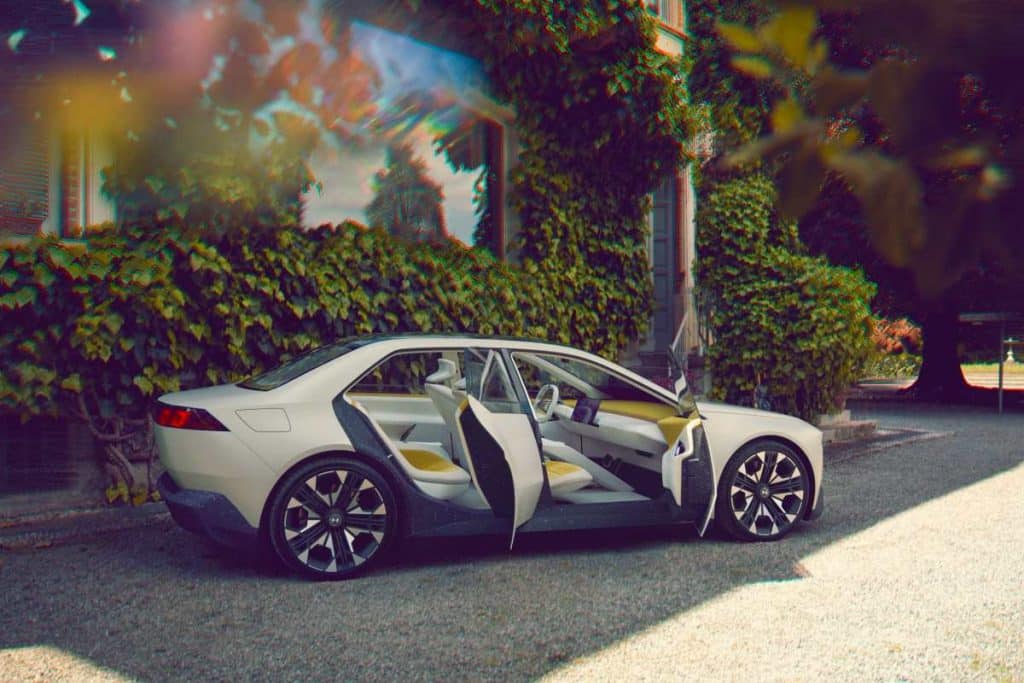 Ilyen a BMW Vision Neue Klasse - felkészül a debreceni gyártás