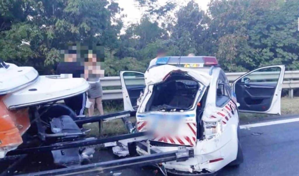 Mentőhelikopter érkezett az M3-asra egy rendőrautót ért baleset miatt