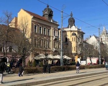 Leomlott egy tűzfal a belvárosban