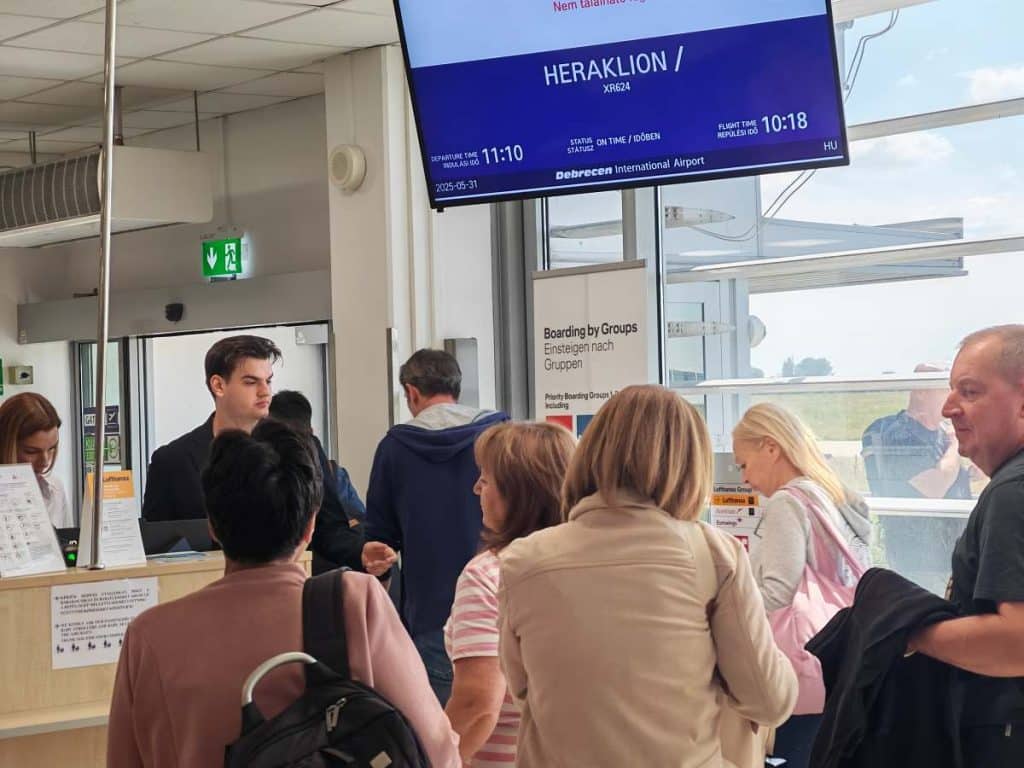 Elindult az első charterjárat Heraklionba a Cívisvárosból